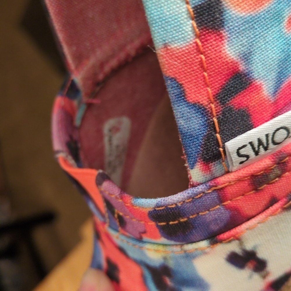 Step into Summer with Toms Oahu Espadrille: Perfect Blend of Style and Comfort - Picture 15 of 15